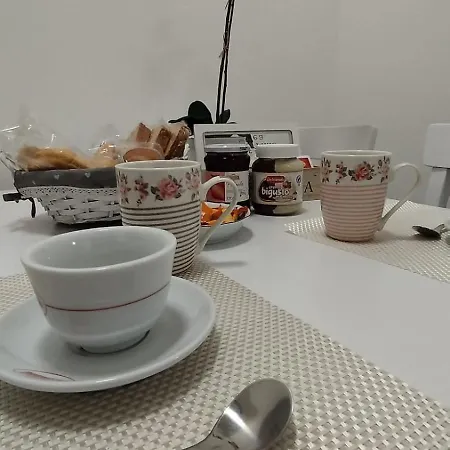 102 Dreamhouse Metropolitana B Libia Rom